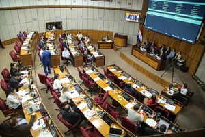 Diario HOY | Sancionan ley sobre pensión de adultos mayores