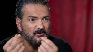 Ricardo Arjona suspende gira y se despide de los escenarios para someterse a una cirugía