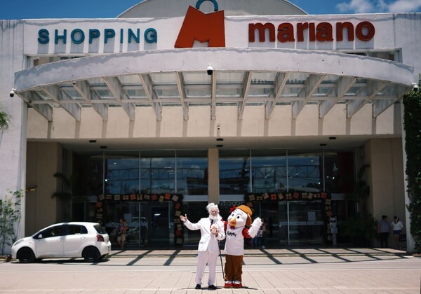 KFC celebra apertura de nuevo local en el Shopping Mariano de Mariano Roque Alonso