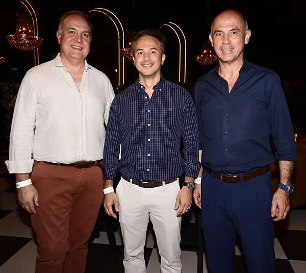 El Club de Ejecutivos cerró el 2023 con sus socios - Sociales - ABC Color
