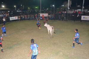 Directivos del Club 19 de Marzo, organizan torneo de Fútbol Boi, este sábado 16 diciembre en la Aso Caballería Sanjosiana - Noticiero Paraguay