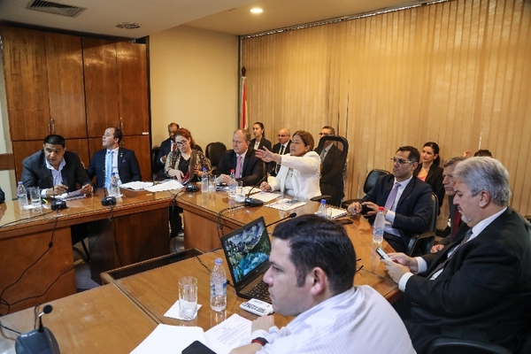 Remarcan necesidad de un ente regulador de cajas de jubilaciones y pensiones - .::Agencia IP::.
