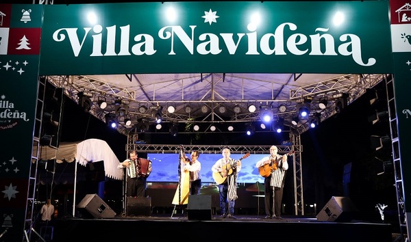 Villa Navideña ofrece variedad de opciones gastronómicas y de artesanía