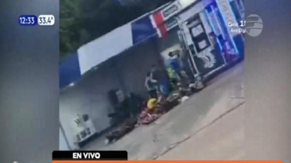 Pelea campal entre jóvenes en Repatriación - Noticias Paraguay