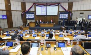 Aprueban polémica ley de «devolución premiada»