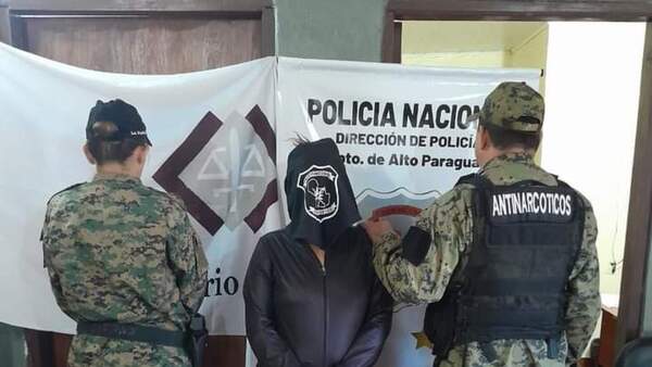Chaco: Una mujer fue detenida con 80 dosis de crack en Bahía Negra
