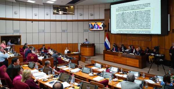 Congreso sanciona versión que “mutila” la ley de conflicto de intereses - Política - ABC Color