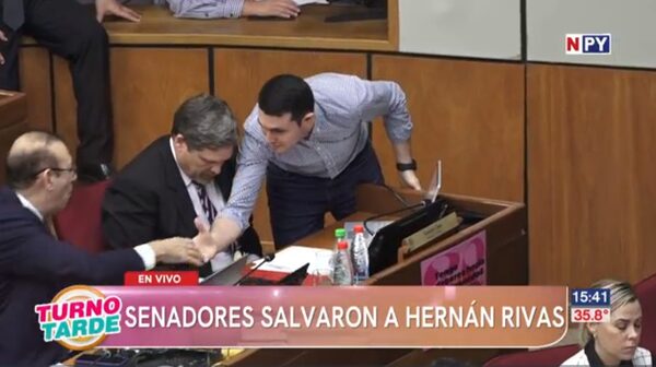 Bloque cartista salva a Hernán Rivas en el Senado | Telefuturo