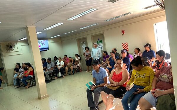 Destacan gran concurrencia a consultas nocturnas en el Hospital de Pdte. Franco – Diario TNPRESS
