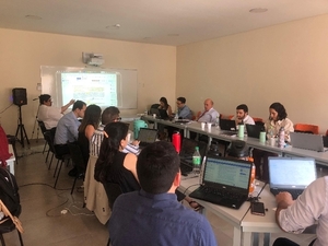 Avanza revisión del proyecto de ampliación y mejora de la Ruta PY01