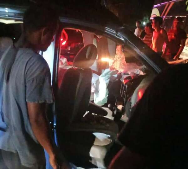 Violento choque deja un muerto y tres heridos en Alto Paraná - ABC en el Este - ABC Color
