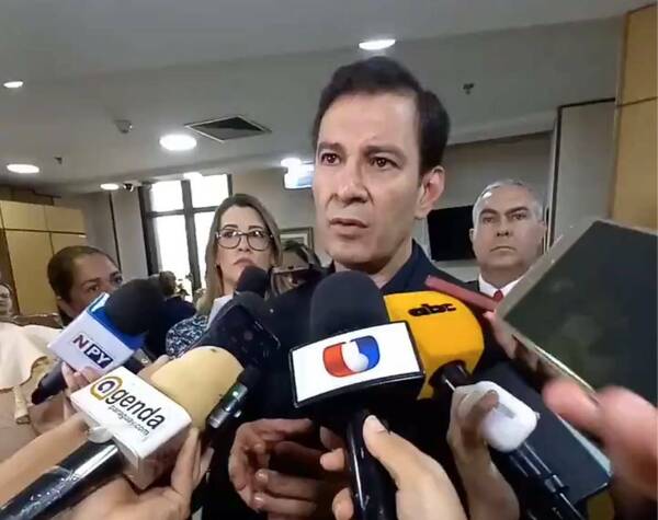 “Necesitan” agrandar el Congreso para “descomprimir” al montón de recomendados de “los semidioses del Olimpo”