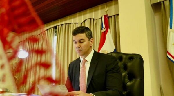 Peña oficializa creación de Superintendencia de Jubilaciones - Noticiero Paraguay