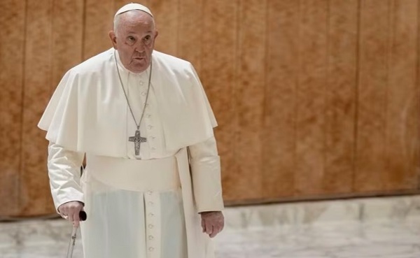 Papa Francisco afirma que IA amenaza el trabajo humano