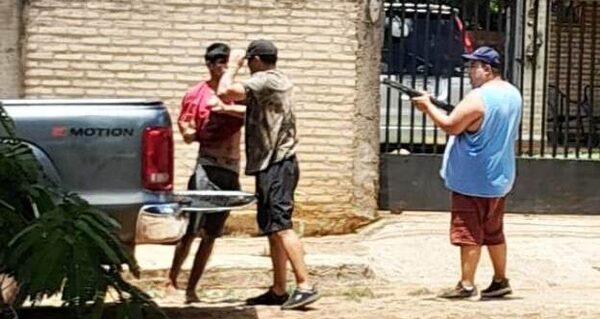 Con arma de fuego intentaron raptar a un adicto en Luque