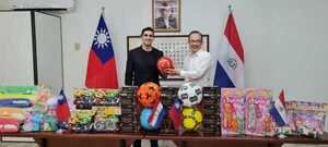 Consulado taiwanés contribuye con la sociedad por medio de donaciones - La Clave