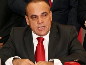 Bachi Núñez quiere dejar de ser líder de la Bancada de Honor Colorado · Radio Monumental 1080 AM