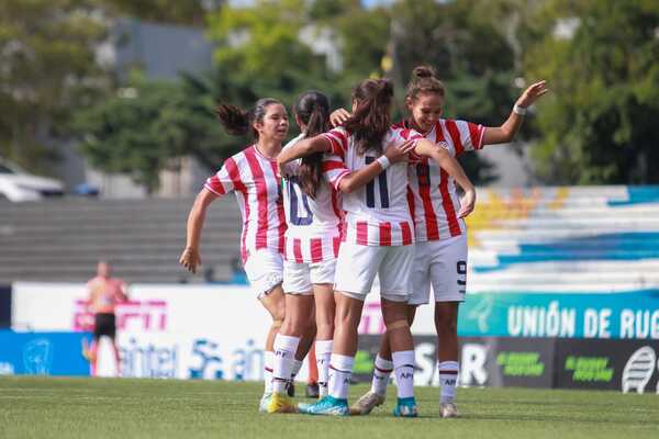 Albirroja femenina sub 17 vuelve a imponerse a Uruguay - La Tribuna