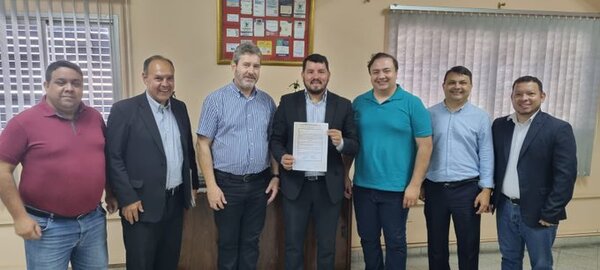 Diario HOY | “Ruta del Maíz”: buscan alentar al uso del transporte fluvial en cargas de granos