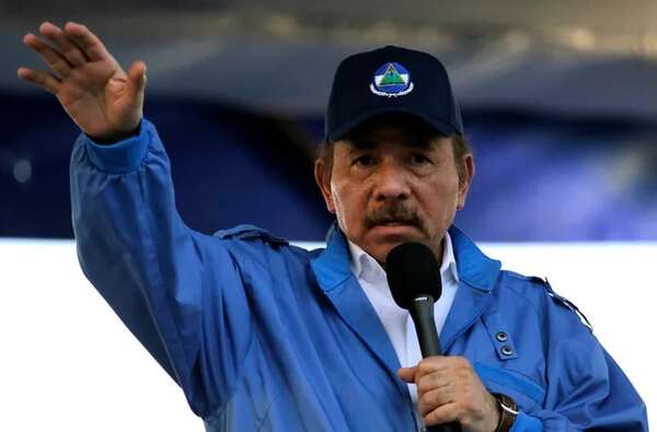 Daniel Ortega otorga plenos poderes a uno de sus hijos para firmar acuerdos con Rusia - Mundo - ABC Color