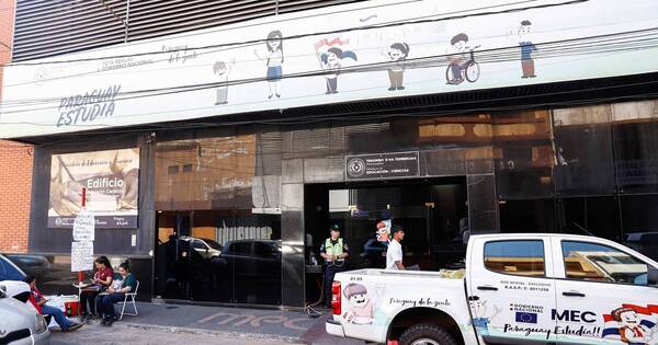 La Nación / Acoso y abuso sexual, los más denunciados ante MEC