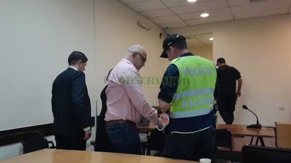 Condenan a 11 años de cárcel a exgobernador Oscar Núñez y no podrá ocupar cargos públicos por 10 años
