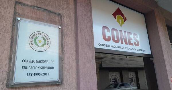 La Nación / Titular del Cones presentó su renuncia