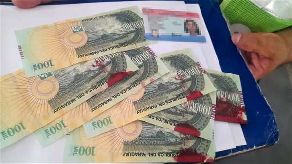 Billetes entintados en cajero del BNF: ¿cuál es la hipótesis de la Policía? - Policiales - ABC Color