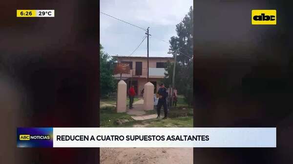 Video: Reducen a cuatro supuestos asaltantes - ABC Noticias - ABC Color
