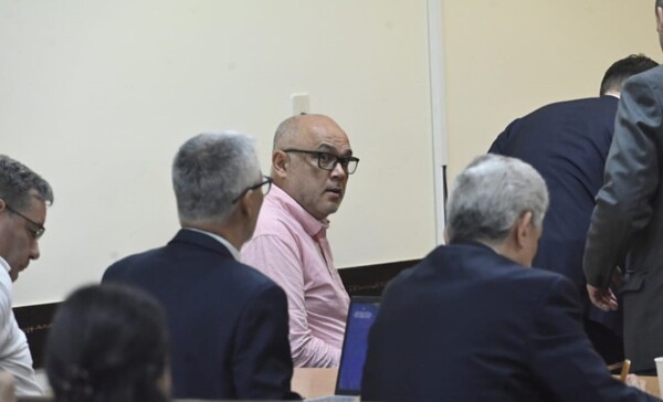 Condenan a "Ñoño" Núñez a 11 de años de cárcel por perjuicio superior a G. 42.500 millones - El Independiente