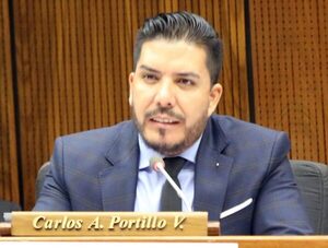 Exdiputado Portillo, sobre Hernán Rivas: "Su actitud deja mucho que desear, le aconsejo que vaya a estudiar" · Radio Monumental 1080 AM
