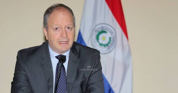 La Nación / Ministro niega que la Superintendencia de Jubilaciones sea exigencia del FMI