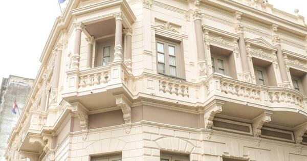 La Nación / Este fin de semana se podrá apreciar el esplendor del Palacete De Vargas