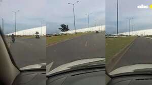 Video: habilitan Costanera de Asunción luego de un gran caos vehicular - Nacionales - ABC Color
