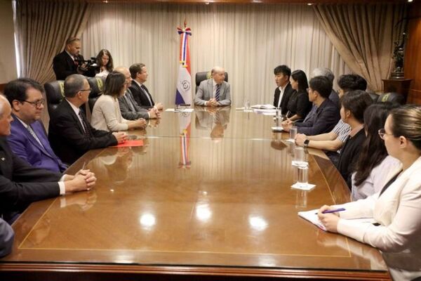 Ministros de la CSJ y expertos de Koica analizan Plan Maestro de TIC's del Poder Judicial