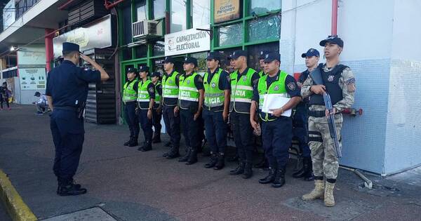 La Nación / Distinguirán a miembros de las fuerzas de seguridad con Premios a la Buena Gestión