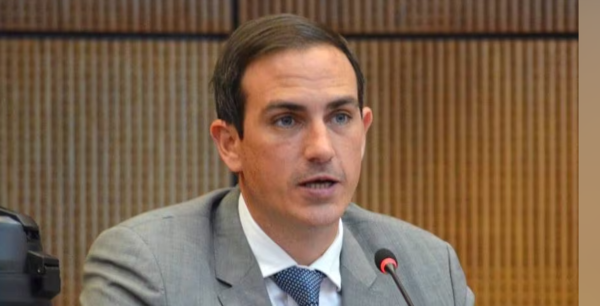 Stephan Rasmussen presenta candidatura a la presidencia del PPQ