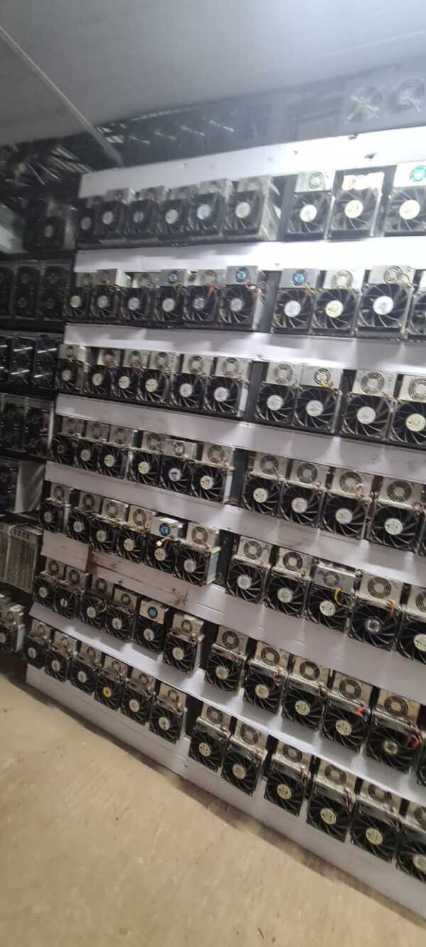 Ande interviene otra granja de criptominería que sustraía energía eléctrica de manera irregular - ADN Digital