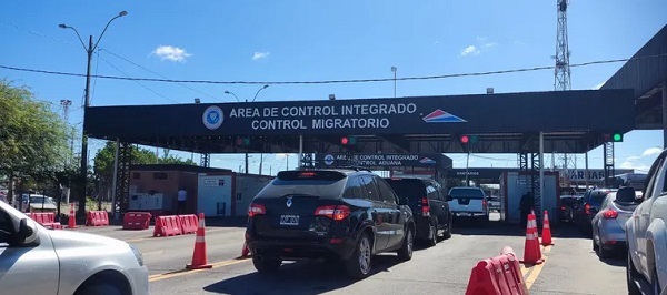 ¡Evita el caos en la frontera! Aprende a hacer tu registro migratorio en línea