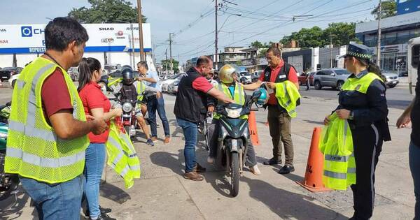La Nación / Lanzan campaña “Manejá seguro, tu familia te espera”, para concientizar a conductores