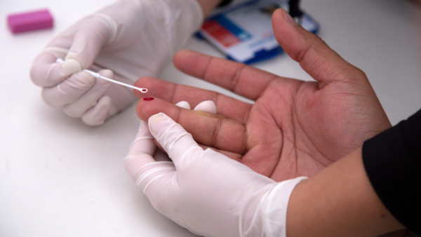 Sociedad Médica pide no discriminar y repudia exigencia de test de VIH para concurso de guardiacárcel - Megacadena - Diario Digital