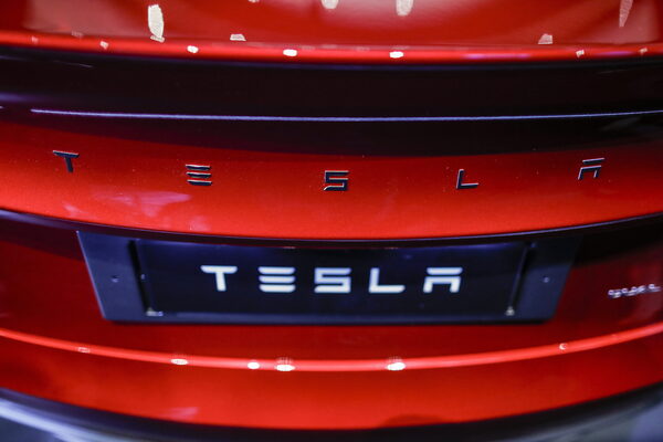 La instalación de la gran planta de Tesla en norte de México avanza con lentitud y dudas - MarketData