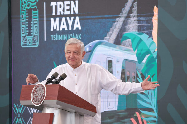 López Obrador inaugura primer tramo del Tren Maya entre críticas de ecologistas - MarketData