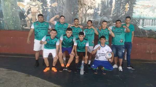 Final de torneo penitenciario Primavera-Verano en Tacumbú - Polideportivo - ABC Color