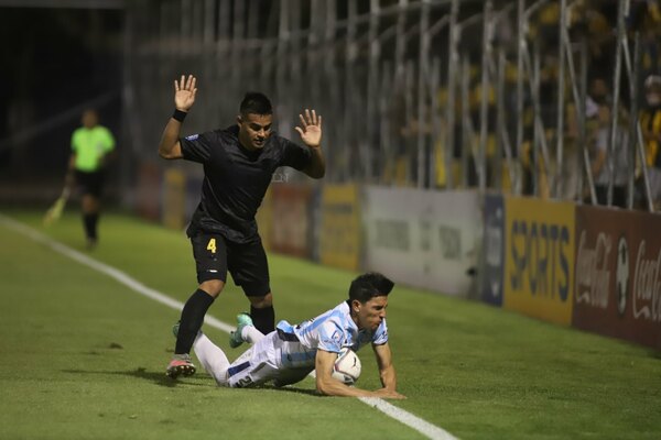 Versus / De Guaraní a Cerro Porteño: La gran sorpresa en el mercado de pases