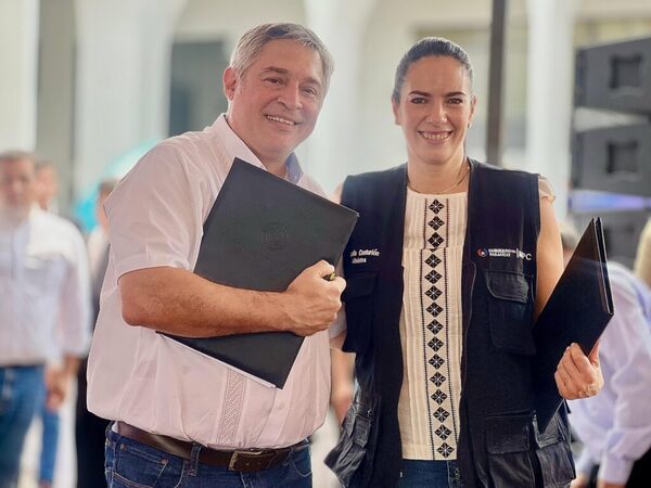 Gobierno promueve cooperación inédita entre MEC y MOPC para reparación de escuelas - ADN Digital
