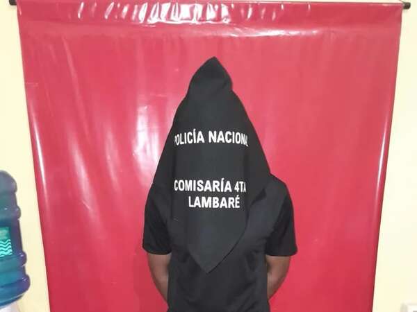 Cometió un robo, fue a la despensa de su víctima y lo arrestaron - Policiales - ABC Color