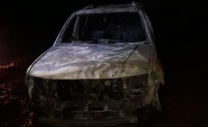 Secuestran a brasileño y luego incendian vehículo