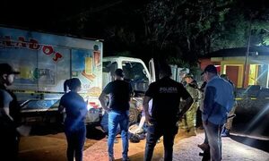 Asaltantes frenan a balazos un camión y matan a joven