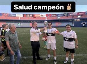 Aipo torneo de Magistrados se chutó en La Nueva Olla y la hinchada cerrista estalló contra Zapag